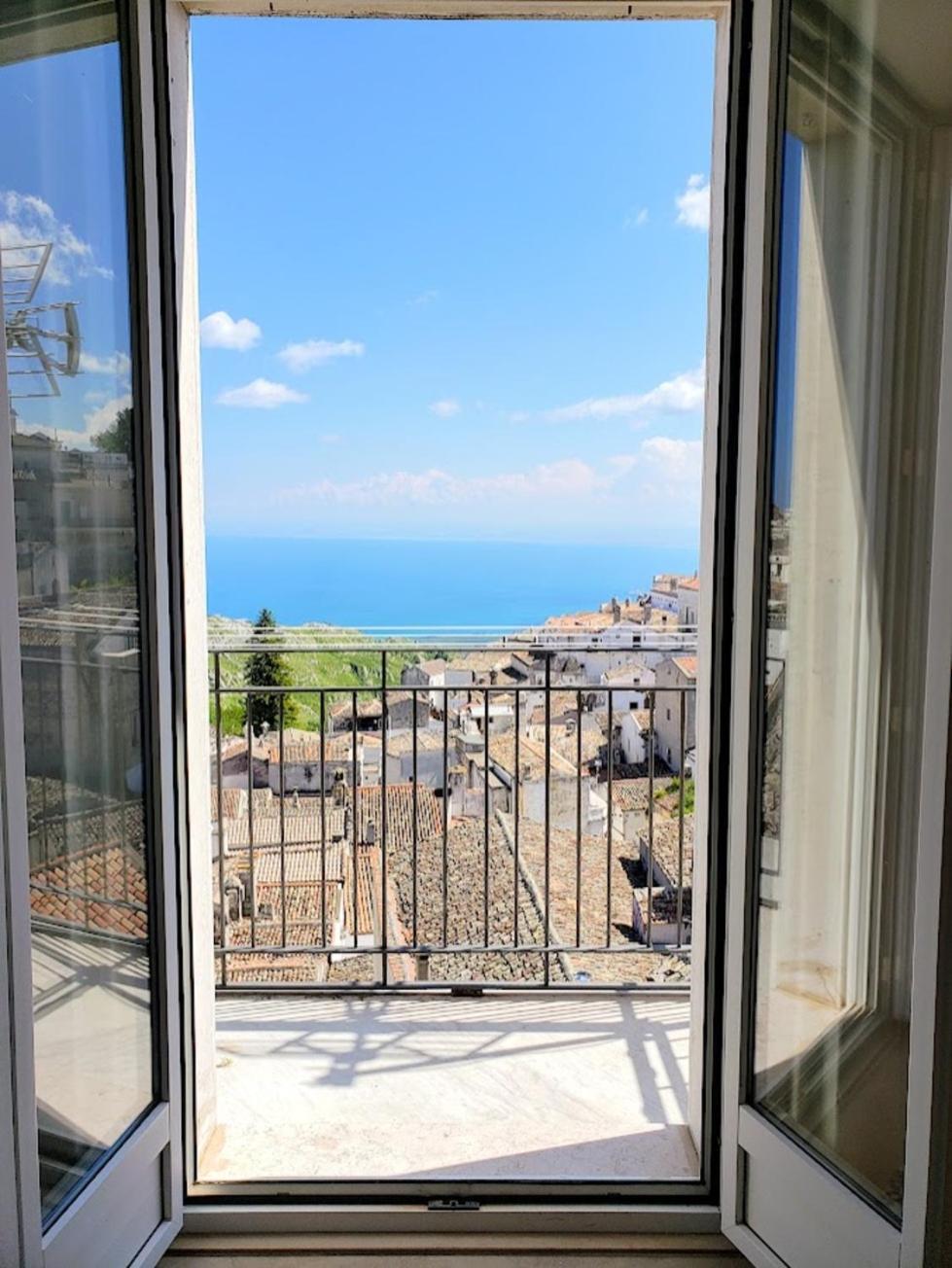 Suite Rotari - Affitti Brevi Italia Monte SantʼAngelo Exteriör bild