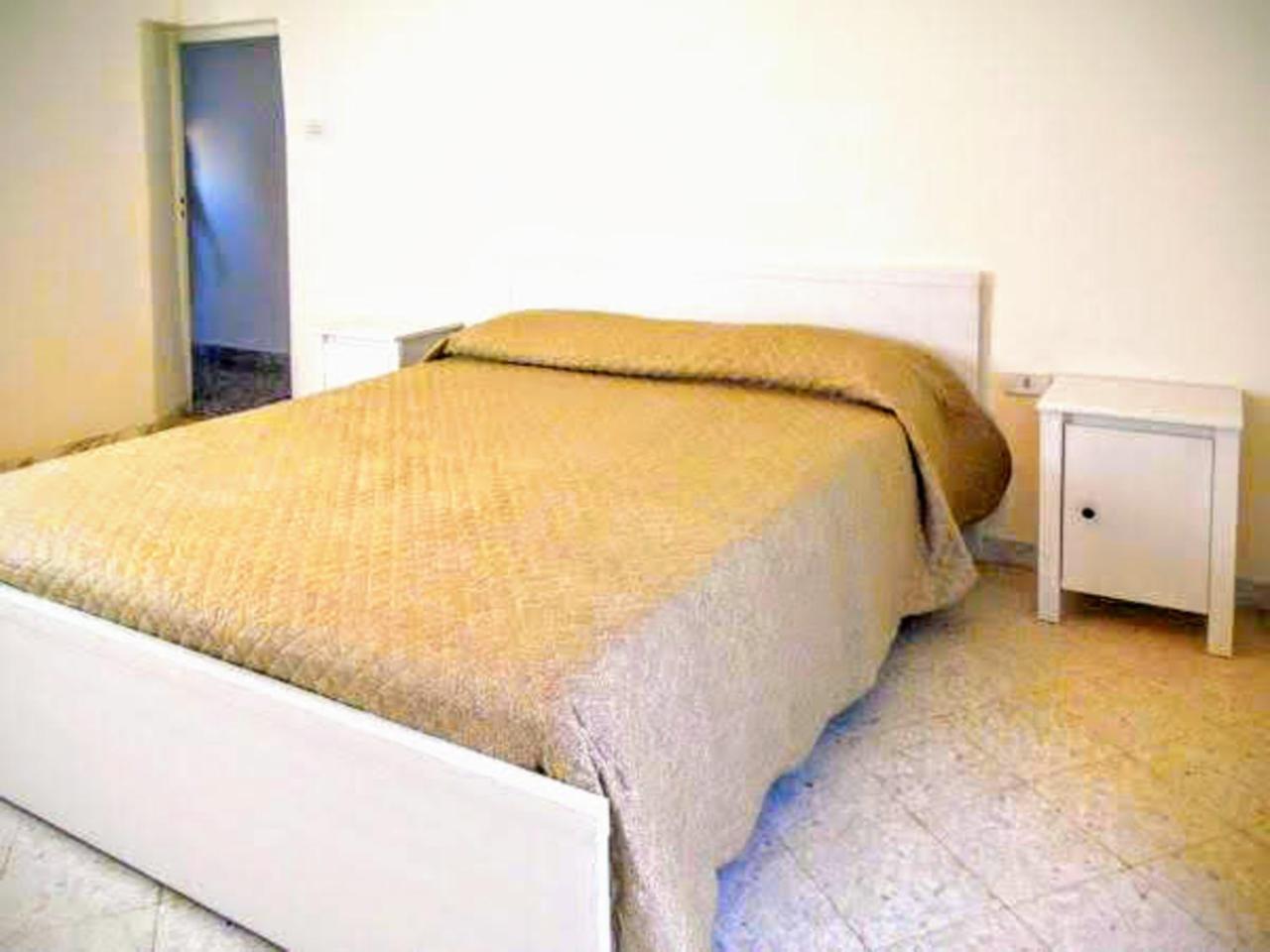 Suite Rotari - Affitti Brevi Italia Monte SantʼAngelo Exteriör bild