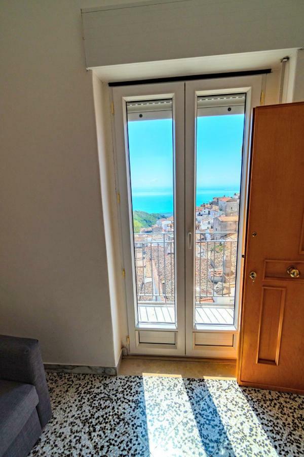 Suite Rotari - Affitti Brevi Italia Monte SantʼAngelo Exteriör bild