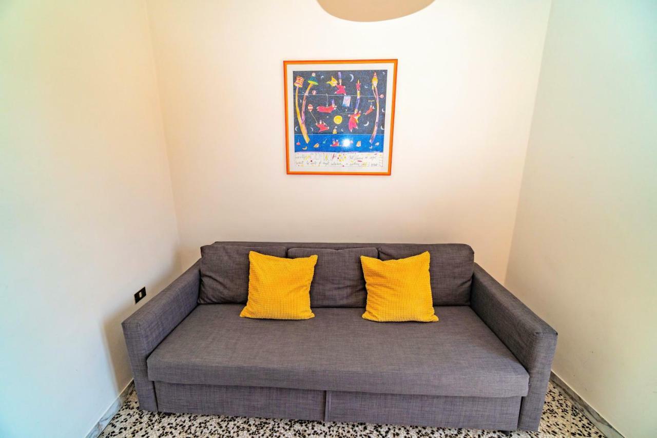 Suite Rotari - Affitti Brevi Italia Monte SantʼAngelo Exteriör bild
