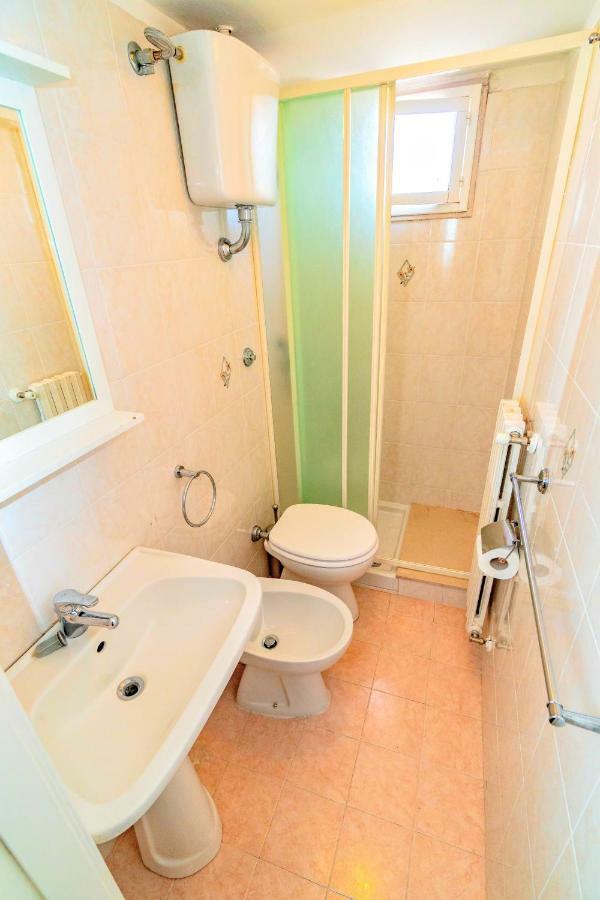 Suite Rotari - Affitti Brevi Italia Monte SantʼAngelo Exteriör bild